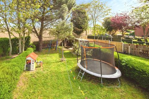 3 bedroom semi-detached house for sale, Whinside Crescent, Thurnscoe, Rotherham