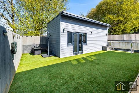 5 bedroom detached house for sale, Oakdale, Blackwood, NP12 0JJ