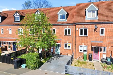 Terraced house - York YO31