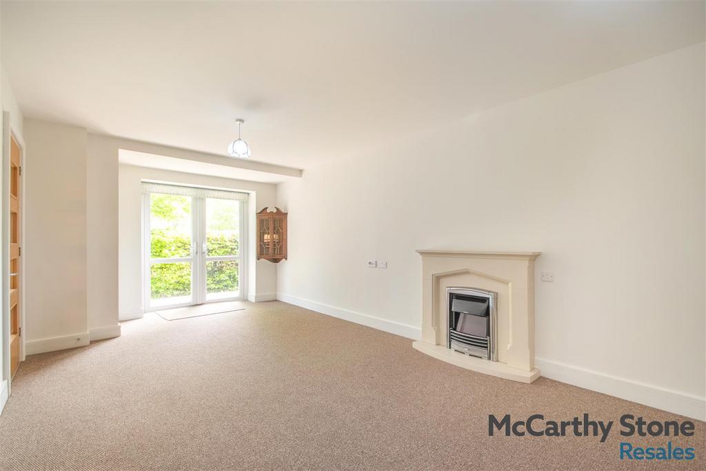 Living room, fireplace