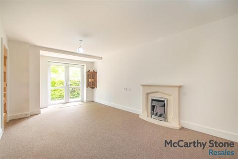 1 bedroom apartment for sale, Peel Court, College Way, Welwyn Garden City, Hertfordshire, AL8 6DG