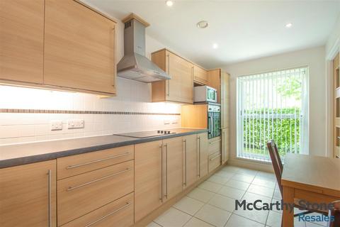 1 bedroom apartment for sale, Peel Court, College Way, Welwyn Garden City, Hertfordshire, AL8 6DG