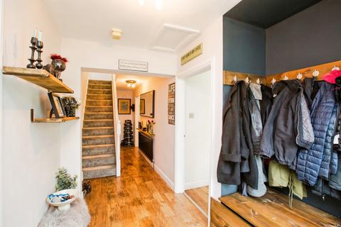 5 bedroom detached house for sale, Willowfield Crescent, Halifax