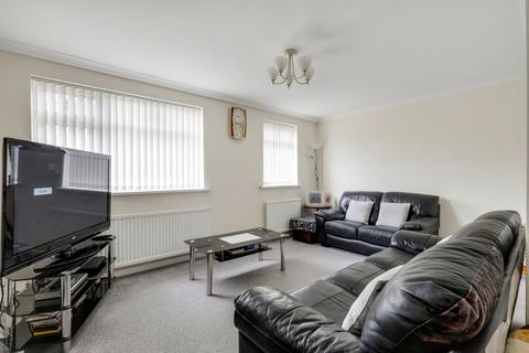 3 bedroom detached house for sale, Alyth Court, Nottingham NG6