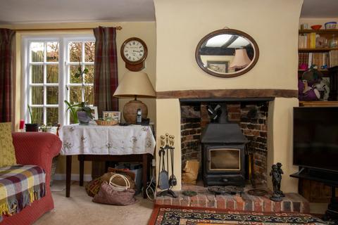 4 bedroom cottage for sale, Colyton Cottage, Cheriton, Alresford
