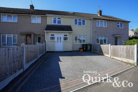3 bed terraced house for rent in Kathleen Ferrier Crescent, Basildon, SS15