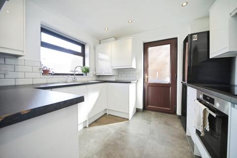 3 bedroom chalet for sale, St. Andrews Drive, Fornham St. Martin, Bury St. Edmunds
