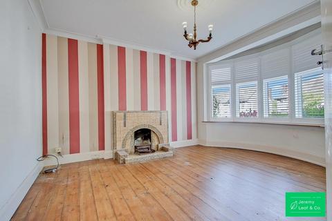 3 bedroom semi-detached house for sale, Brent Way, London, N3