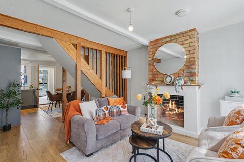 3 bedroom terraced house for sale, Upper Bridge Road, Chelmsford CM2