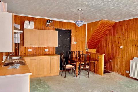 1 bedroom apartment for sale, Osborne Terrace, Fortuneswell, Portland, Dorset, DT5