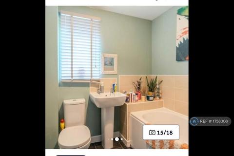 4 bedroom end of terrace house to rent, Fairford Road, Cheltenham, GL52