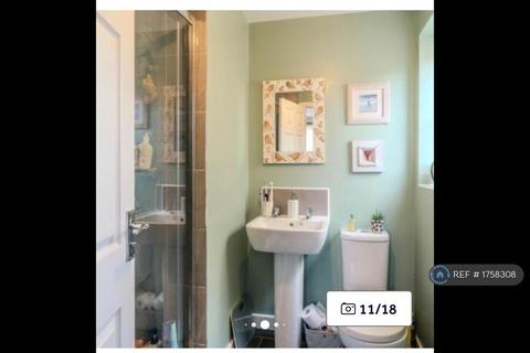 4 bedroom end of terrace house to rent, Fairford Road, Cheltenham, GL52