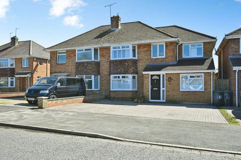 Semi-detached house - Ridgeway Road, Upper Stratton, Swindon