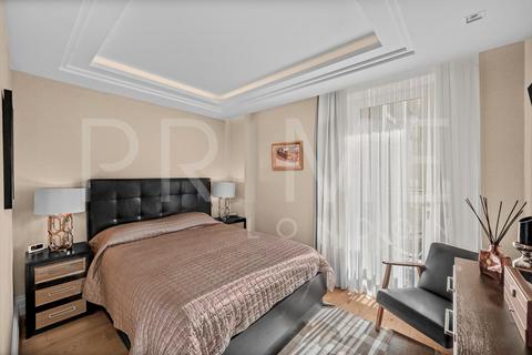 undefined, Wren House, 190 Strand WC2R