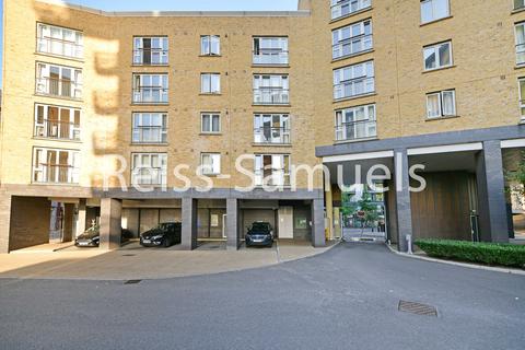 undefined, Westferry Road, Canary Wharf, London E14