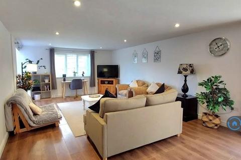 2 bedroom detached house to rent, Whitchurch, Ross-On-Wye, HR9