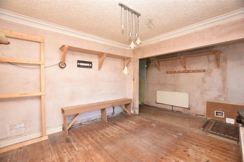 3 bedroom end of terrace house for sale, Henry Street, Church, Accrington, Lancashire, BB5
