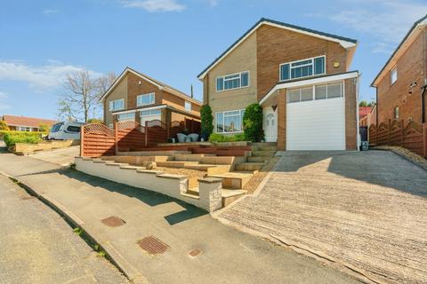 4 bedroom detached house for sale, Stirling Court, Briercliffe, Burnley, Lancashire, BB10