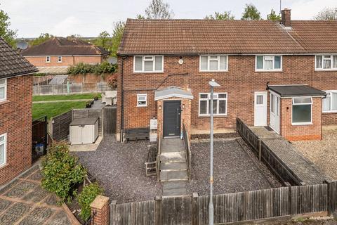 Cotswold Avenue, Bushey, WD23
