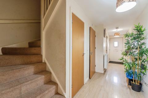 4 bedroom terraced house for sale, Draper Close, Grays, Essex, RM20