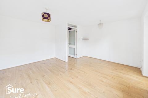2 bedroom terraced house for sale, Stradbrook Close, Harrow, Greater London, HA2