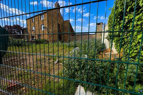 2 bedroom property with land for sale, Kennel Terrace, Brixworth, Northampton
