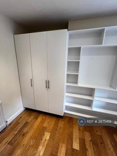 2 bedroom flat to rent, Lower Addiscombe Road, Croydon, CR0