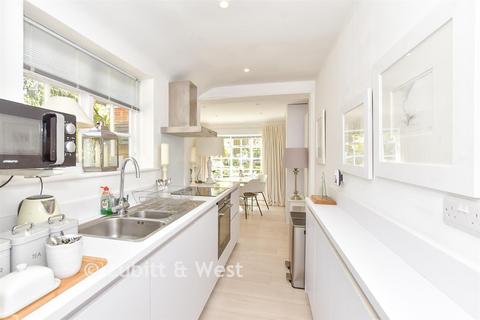 2 bedroom terraced house for sale, Westgate, Chichester PO19