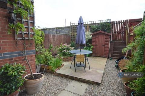 3 bedroom terraced house to rent, Sarnia Court, Leominster, HR6
