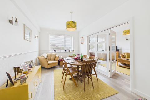 undefined, Lambert Gardens, Cheltenham GL51