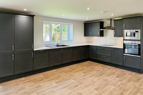 4 bedroom detached house for sale, Main Road, Bourne PE10