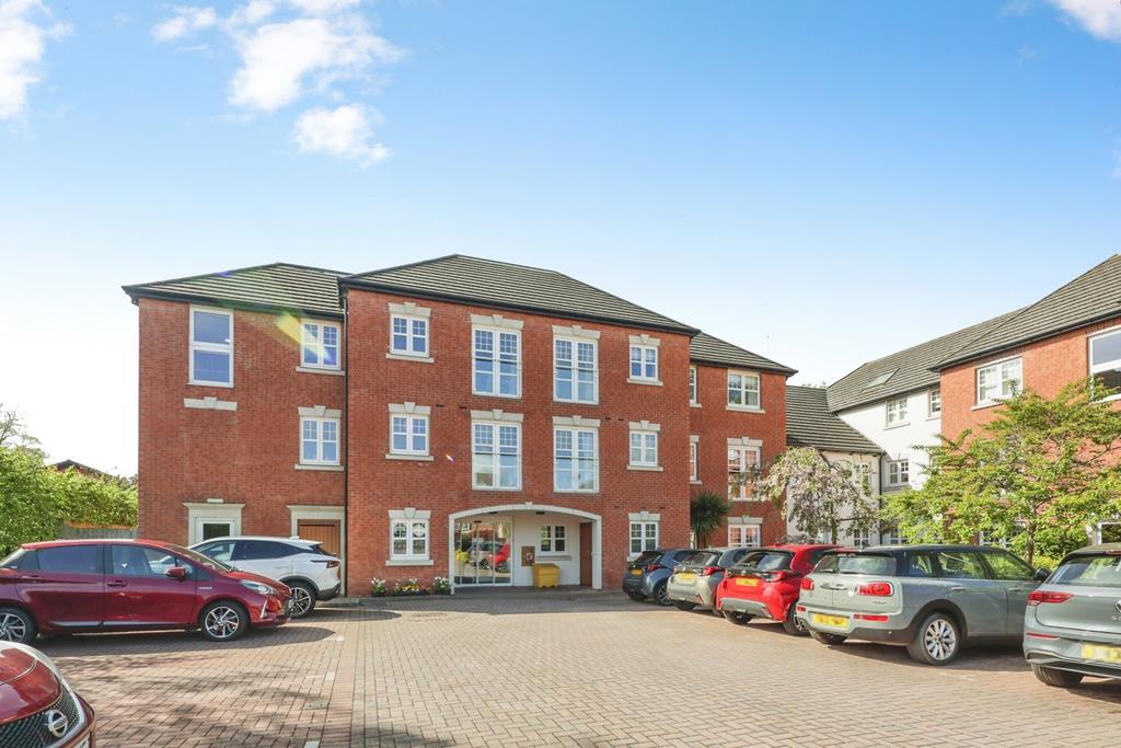 1 bedroom flat for sale