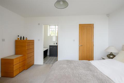 3 bedroom barn conversion for sale, Bore Tree Baulk, Dunnington, York YO19 5HD