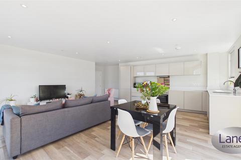 3 bedroom apartment for sale, Weavers Court, 13A Montmorency Gardens, London