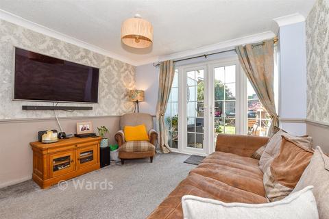 4 bedroom semi-detached house for sale, Knaves Acre, Headcorn TN27