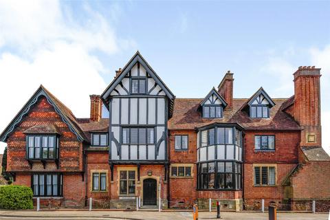 1 bedroom flat for sale, School Hill, Lamberhurst, Tunbridge Wells, Kent, TN3