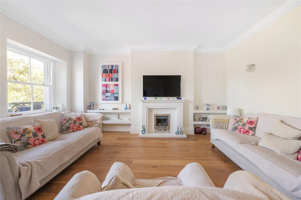 Apartment in London - View 5