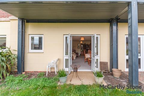 2 bedroom apartment for sale, Bilberry Place, Recreation Road, Bromsgrove, B61 8DT