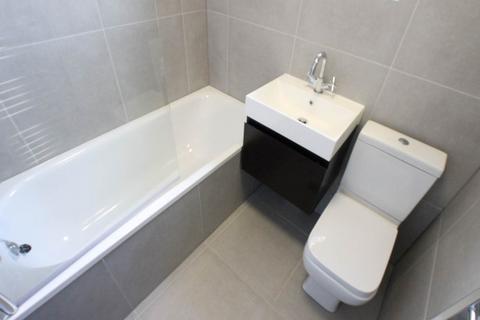2 bedroom flat for sale, Butterfields, Walthamstow, London