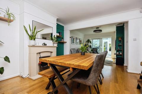 4 bedroom semi-detached house for sale, Byrefield Road, Guildford, Surrey, GU2
