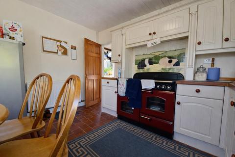 2 bedroom cottage for sale, Seren Bach, Edern