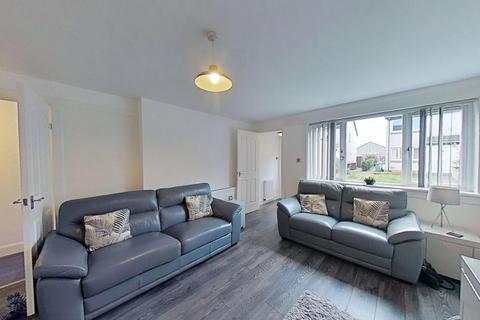 2 bedroom flat to rent, Cleikiminrig, Edinburgh, Midlothian, EH15