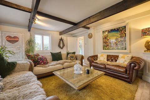 3 bedroom semi-detached house for sale, Monkton Street, Monkton, Ramsgate, Kent, CT12