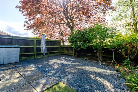1 bedroom maisonette for sale, Dovedale Close, Uxbridge UB9