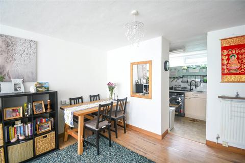 1 bedroom maisonette for sale, Dovedale Close, Uxbridge UB9