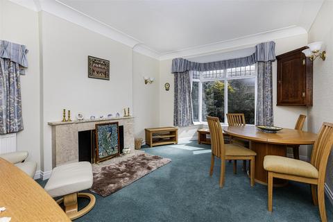 3 bedroom detached house for sale, Arkenley Lane, Almondbury, Huddersfield