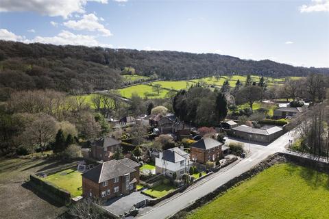 3 bedroom detached house for sale, Arkenley Lane, Almondbury, Huddersfield