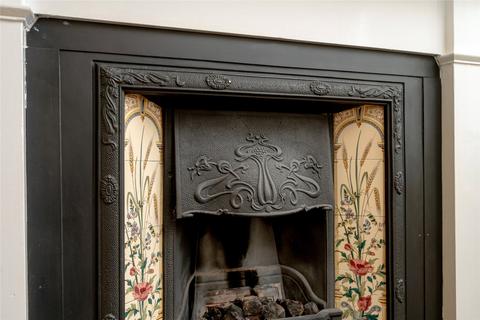 undefined, Johnston Terrace, Edinburgh, Midlothian