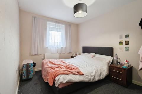 2 bedroom flat for sale, City Road, MANCHESTER, Lancashire, M15