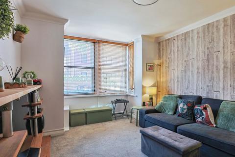 2 bedroom ground floor flat for sale, Lagland Street, Poole